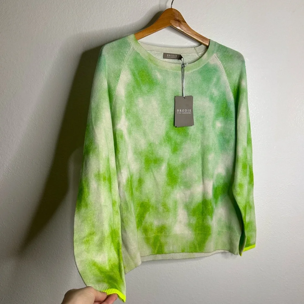 NWT Brodie Cashmere 100% Cashmere Green Tie Dye Multicolor Pullover Sweater